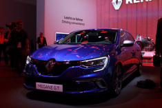 激进派 抢先实拍雷诺全新梅甘娜