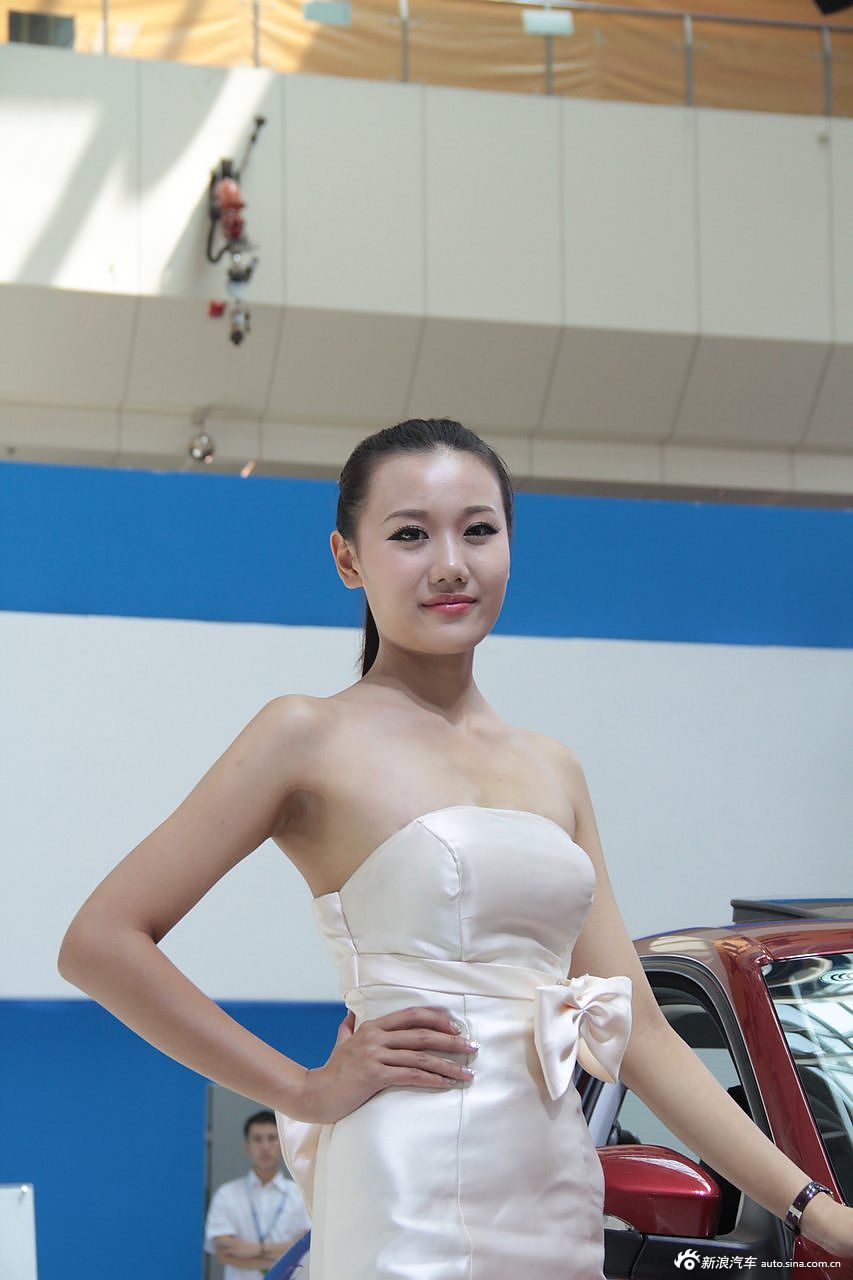 2012银川车展美女模特高清图图片