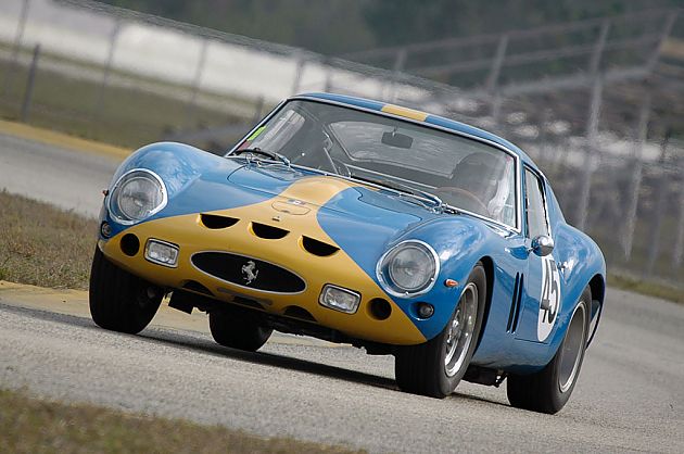 1.98亿的车祸 法拉利250GTO法国撞毁