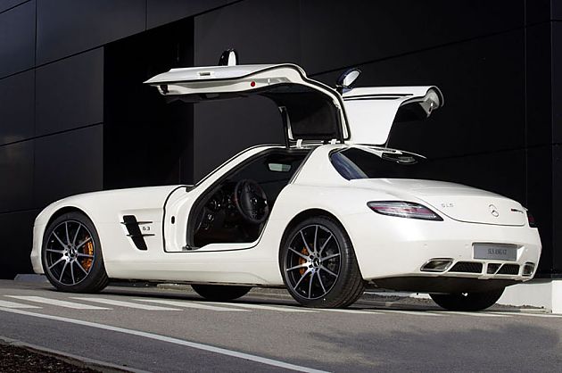2013 SLS AMG GT再升级 7分30秒虐纽北