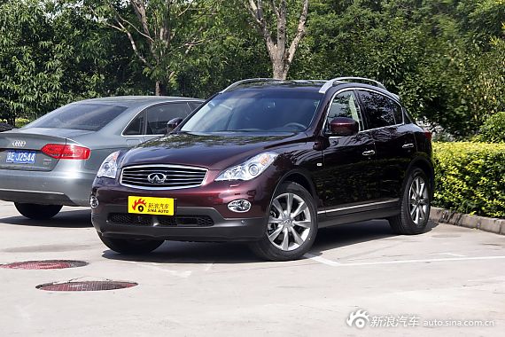英菲尼迪车展享三重礼 EX25首付12.25万
