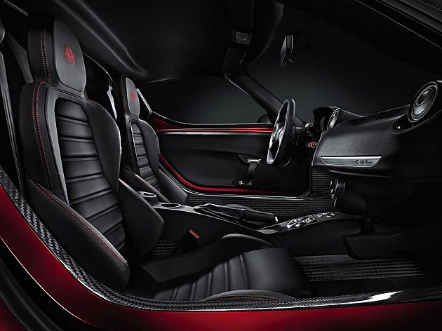 阿尔法罗密欧4C公布内饰细节图