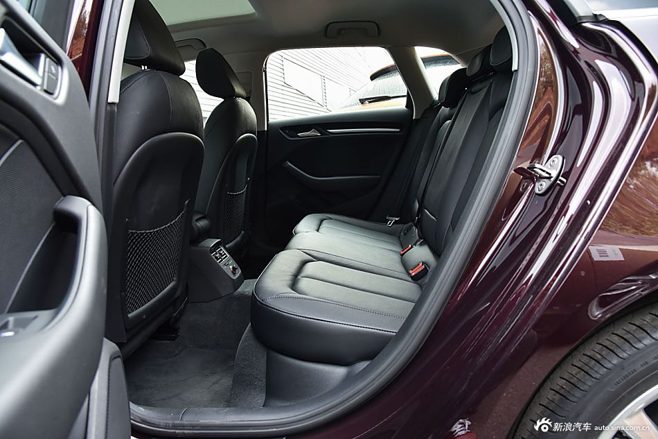 2015款奥迪A3 Sportback 40TFSI舒适型