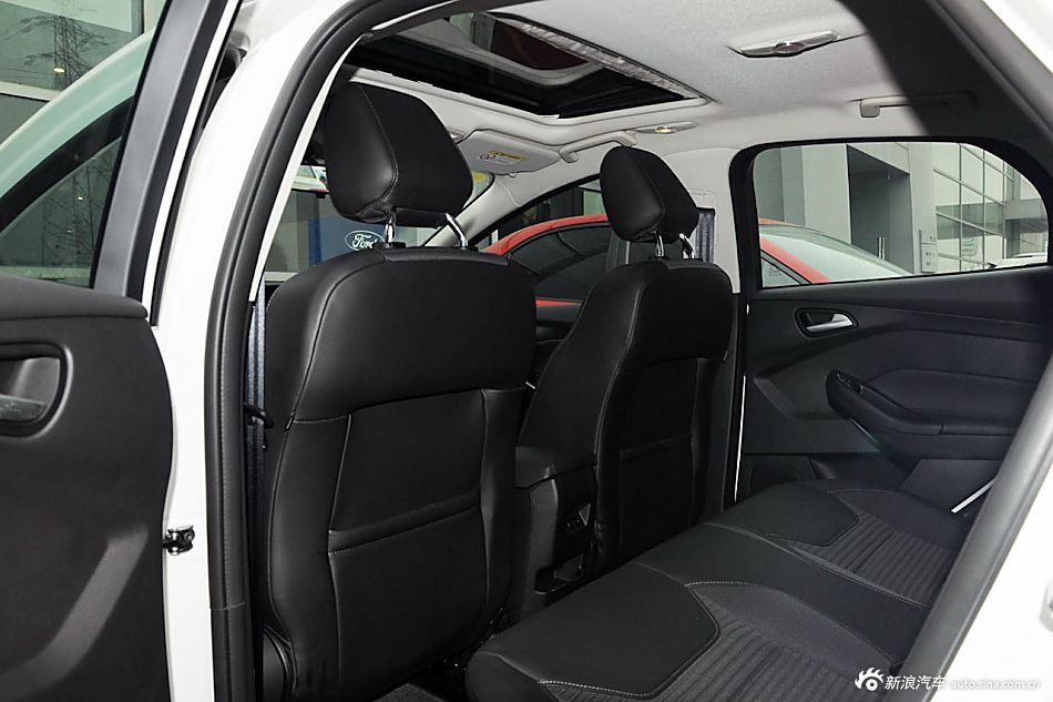 购置税都减半 都带T 你的钱该花在哪?