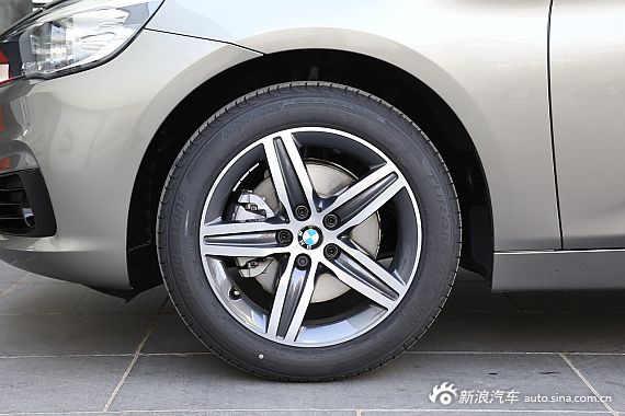 2015款宝马2系Active Tourer 218i 运动设计套装