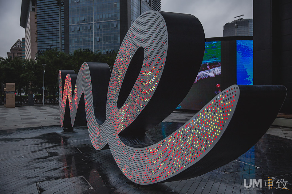 天生绝配 梅赛德斯-奔驰原厂配件艺术展