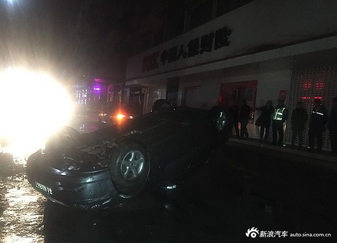 南京 内衣女 翻车_南京大学(3)