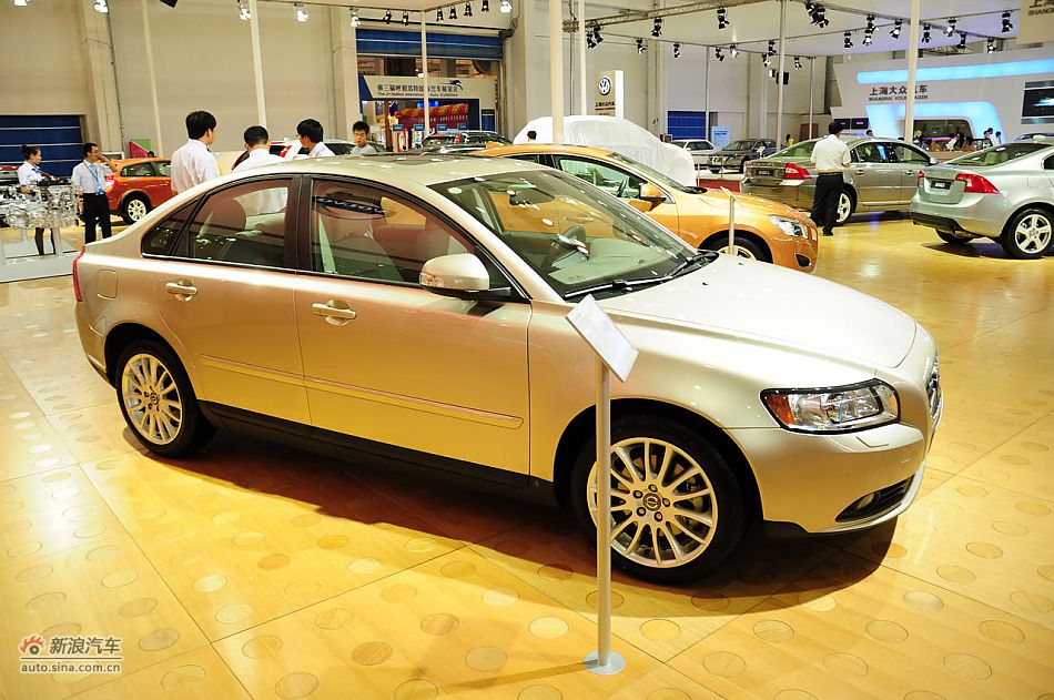 2011呼和浩特车展展车速递_6566452_汽车图