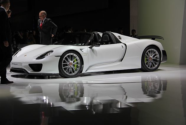 全新918 Spyder、911 Turbo S亚洲首发