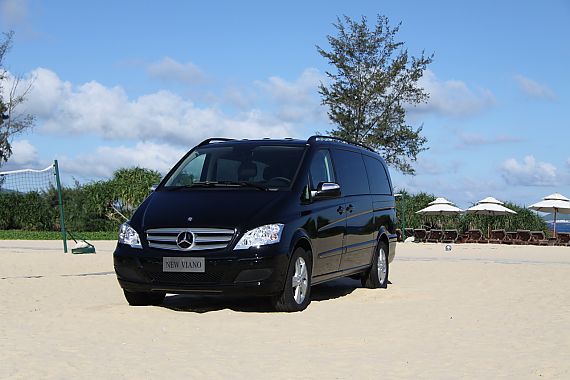 奔驰唯雅诺最高优惠5.2万 送装潢