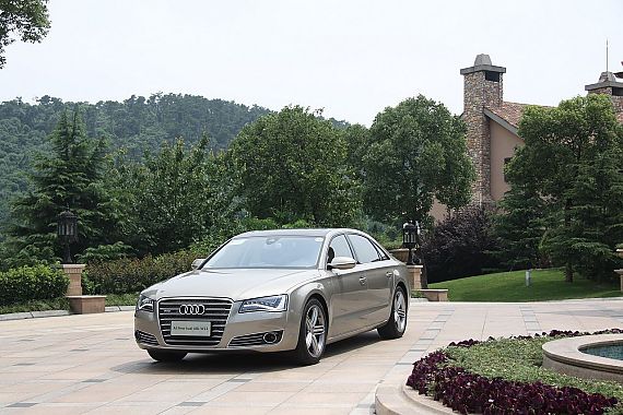 奥迪A8L两款新车型/S8将于9月8日上市