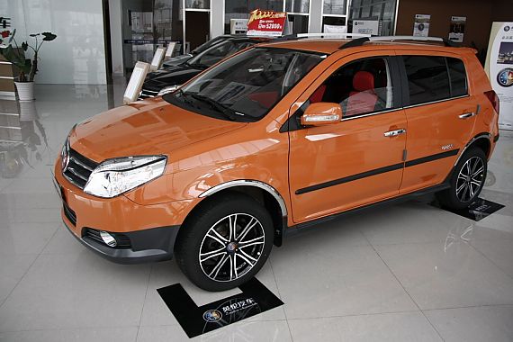 金鹰CROSS全系现金优惠3000元 现车充足