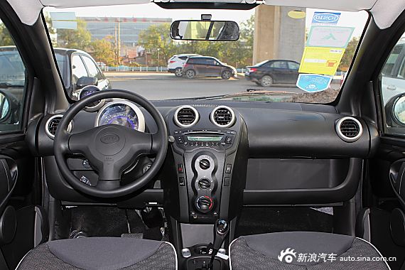 2015款比亚迪F0 1.0L AMT悦酷型 2015款比亚迪F0 1.0L AMT悦酷型