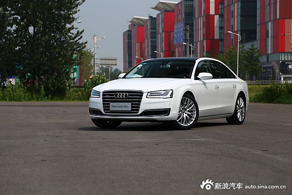 奥迪A8L最高优惠25万元 少量现车
