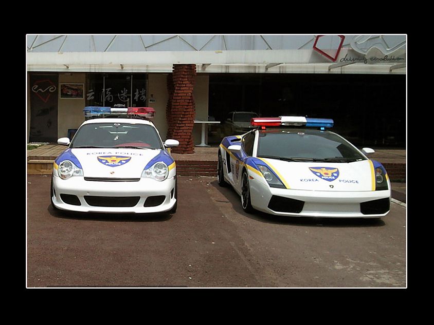 劲爆奢华的韩国警车_12656756_汽车图库