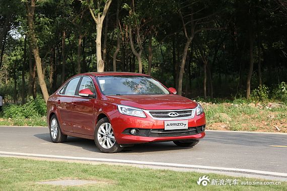 奇瑞艾瑞泽7最高优惠0.6万元 少量现车