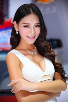 2013成都车展高清模特图：第四季