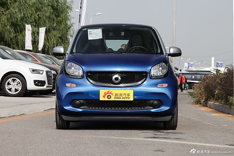 2015款smart fortwo 1.0L 激情版