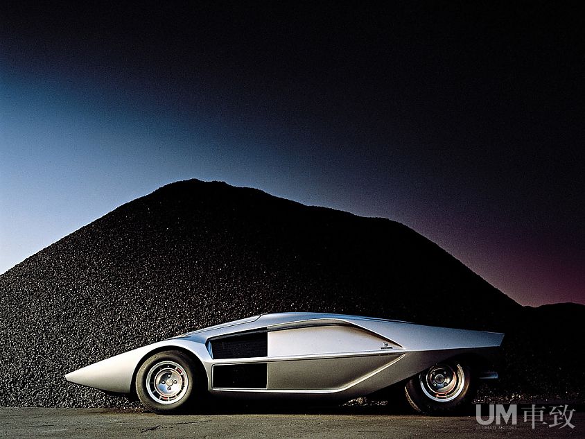 设计驱动一切 意大利设计大师nuccio bertone(1