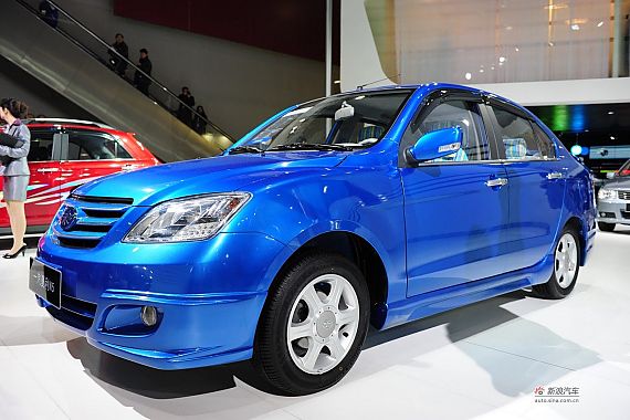 中国一汽天津出展 自主品牌快马加鞭