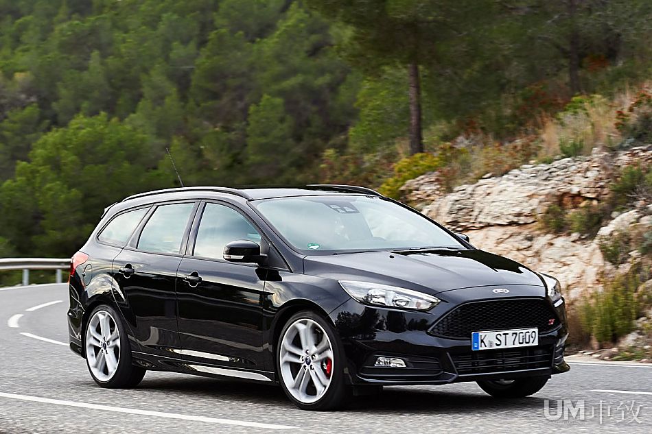 B格速成 福克斯ST旅行版