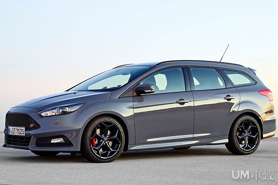 B格速成 福克斯ST旅行版