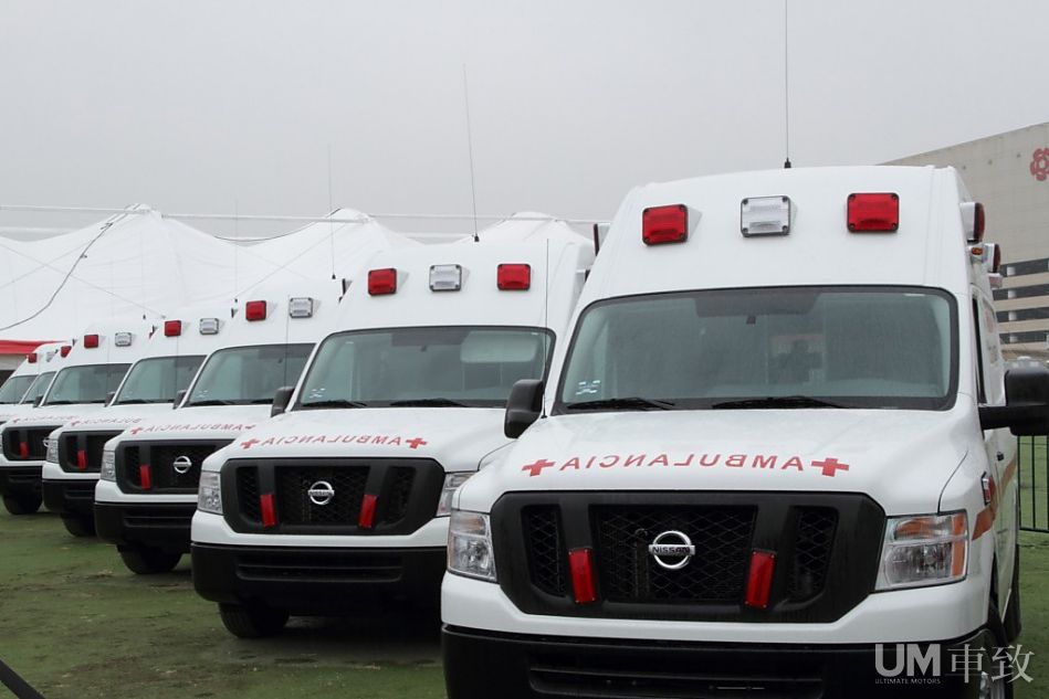 尼桑NV200的新工作 Gibson吉他维修车_2536