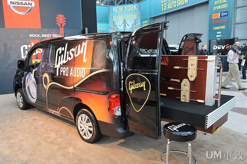 尼桑NV200的新工作 Gibson吉他维修车_2536