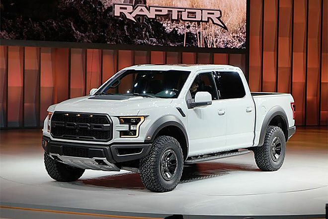 福特F-150 Raptor SuperCrew