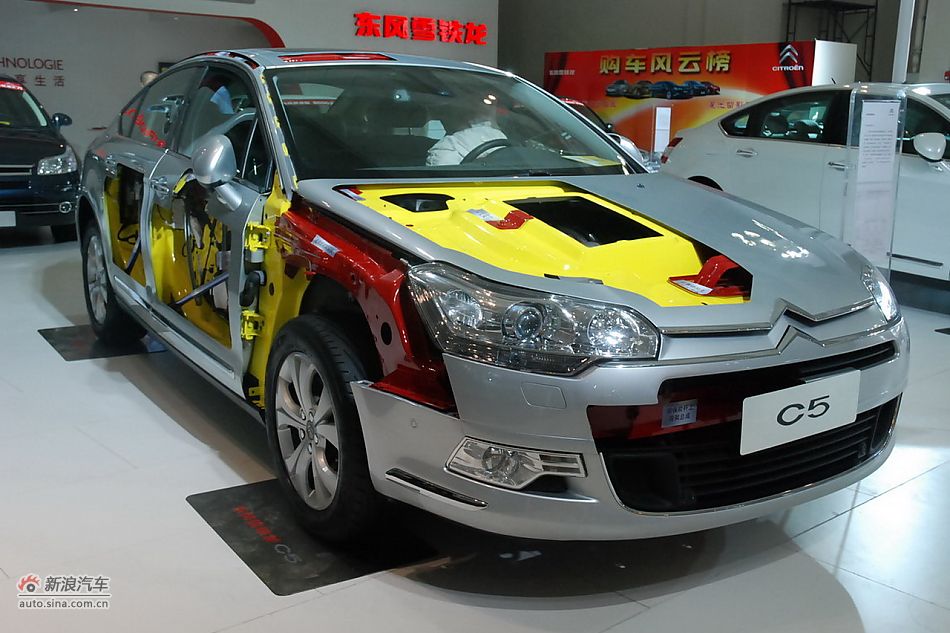 2010首届兰州车展展车实拍图