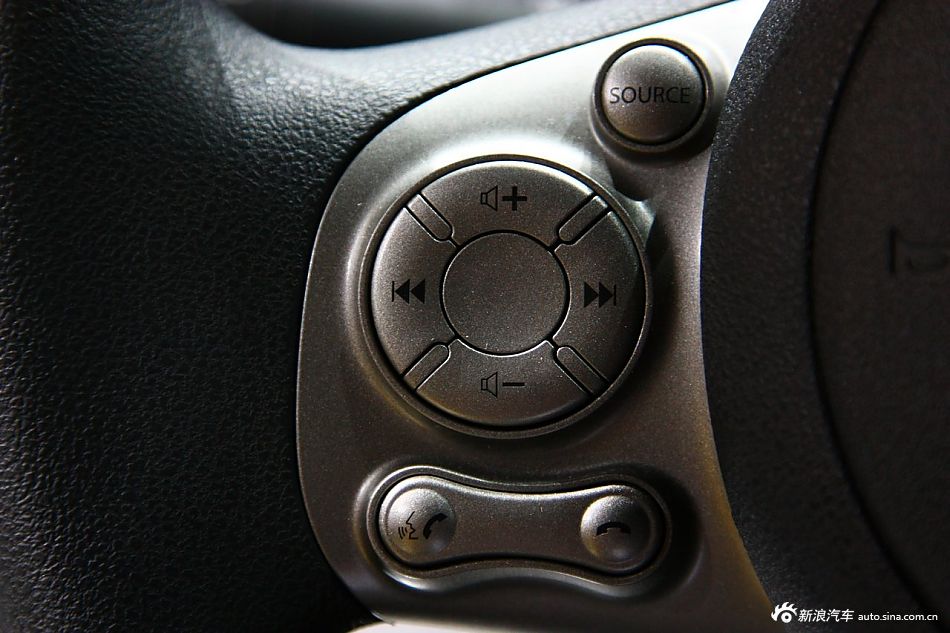 日产NV200入驻美国出租车阵营_14536993_汽