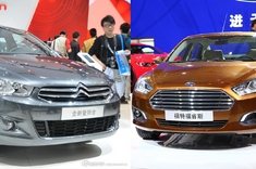 车型相对论 福特福睿斯对比全新爱丽舍