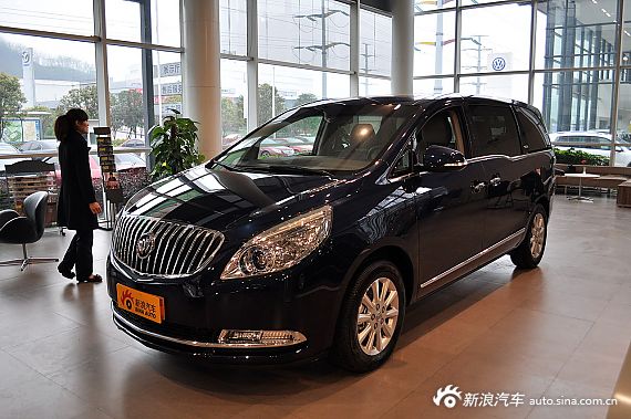 别克GL8最高优惠1.2万元 售19.7万起