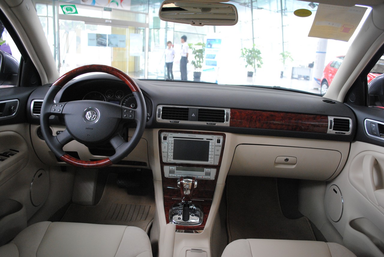 passat新领驭 2009款 1.8t 自动尊杰型