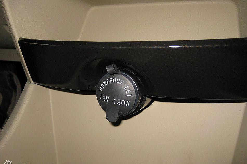 吉利熊猫1.3L车型到店实拍_熊猫其他细节图片