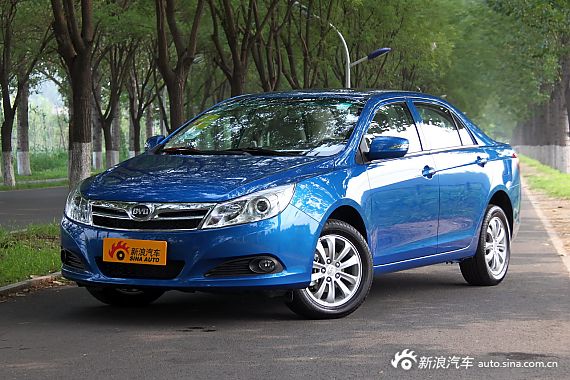 比亚迪速锐享3000元补贴加3000礼包