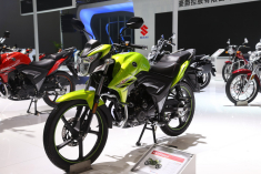 第十三届摩博会新浪摩托高清实拍豪爵KA125