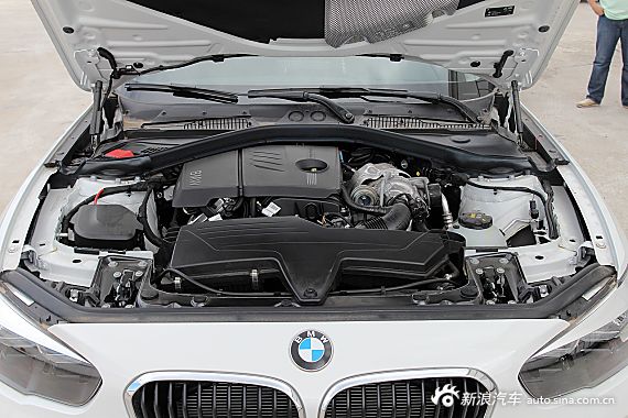 2015款宝马1系118i领先型