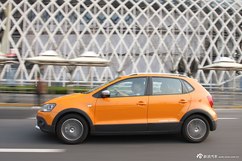 2012款上海大众cross+polo