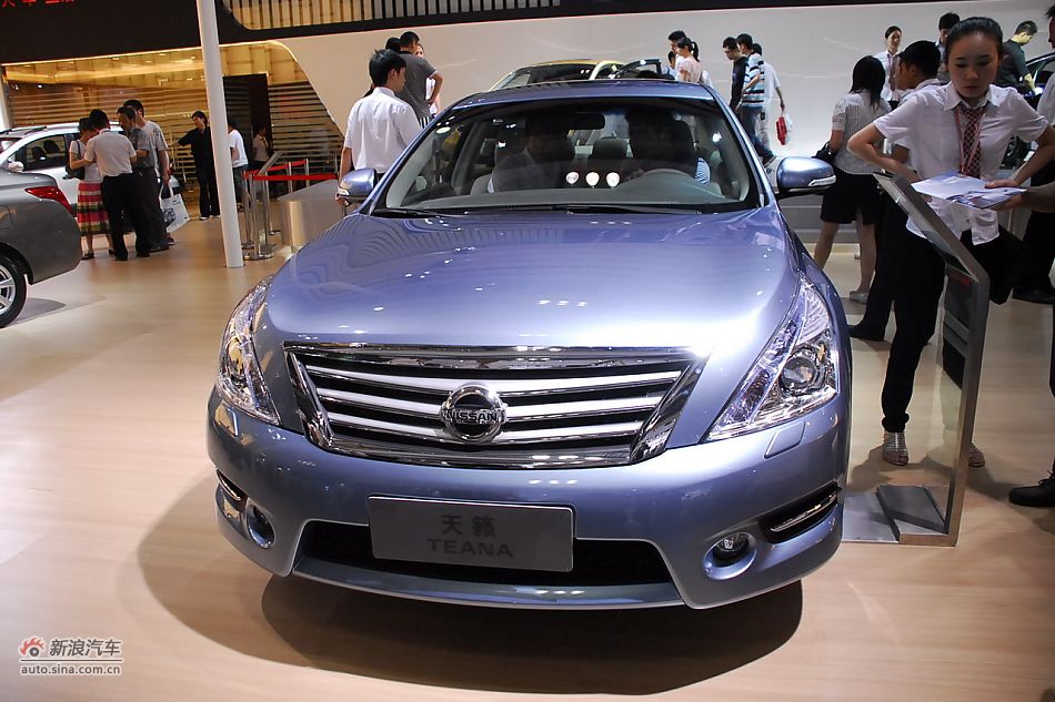 2011重庆车展展车实拍图_5967380_汽车图库