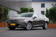 35万选福特金牛座还是奥迪A6L