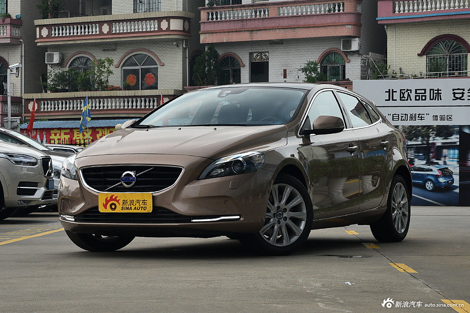 品味之选！豪华品牌两厢车14.54万起