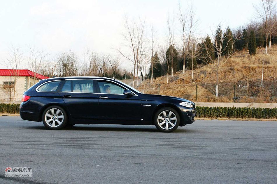 2012款宝马5系旅行版_宝马5系-进口图片1168