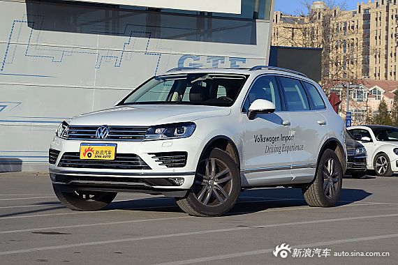 9月深圳比价 大众途锐新车优惠59.82万起