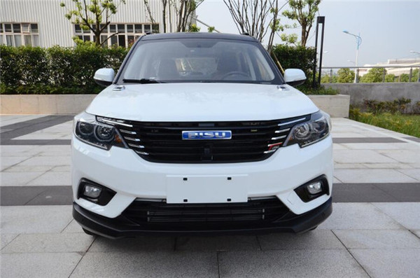 这台“新路虎”才不到7万 比速SUV实车曝光