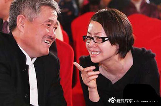 赵本山和宋丹丹性格不同座驾迥异