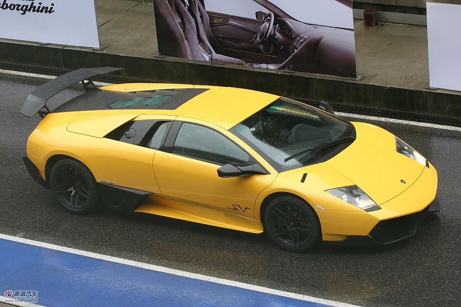 兰博基尼Murielago LP670-4SV外观及细节_M
