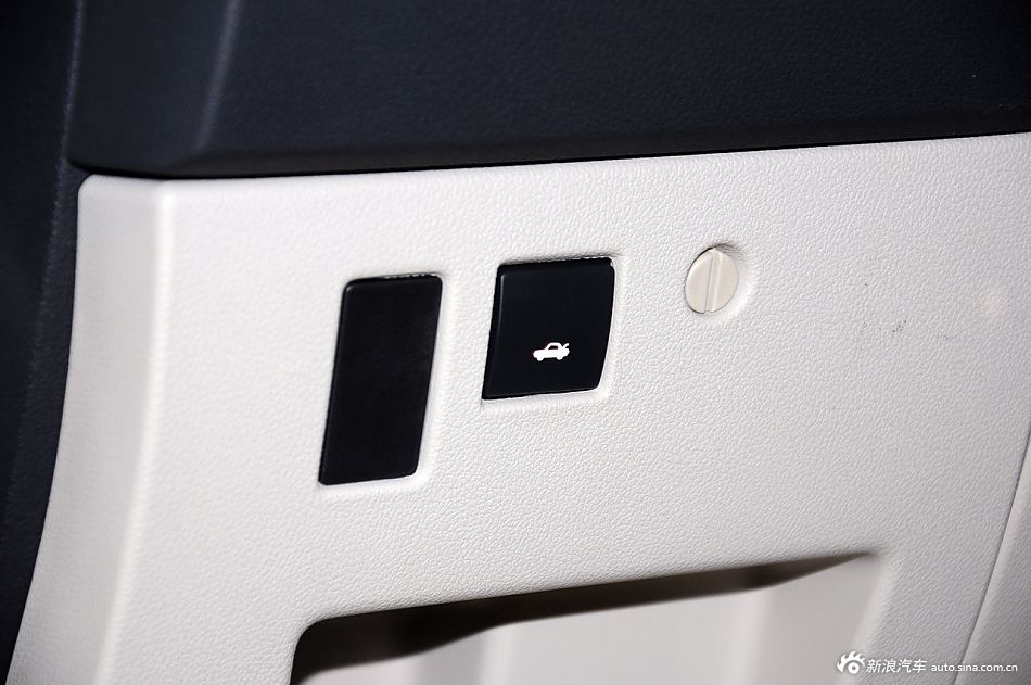 思域-混动和标致408外观图片对比哪个好_思域