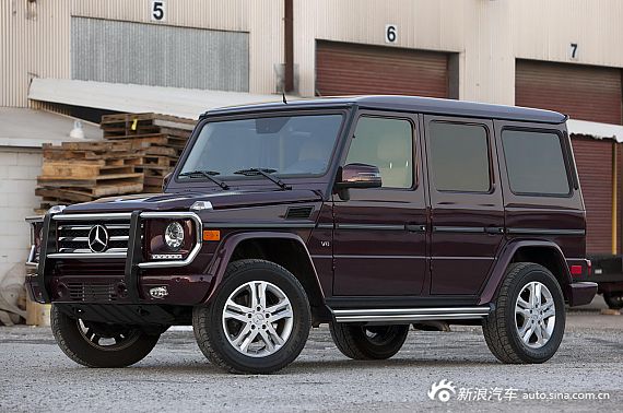 奔驰G级（进口）最高优惠5万元 少量现车