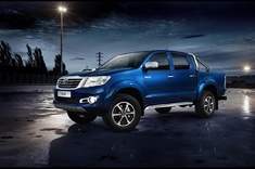 丰田Hilux Invincible版官方组图